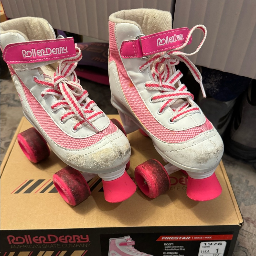 Roller Derby Kids Pink & White Quad Roller Skates